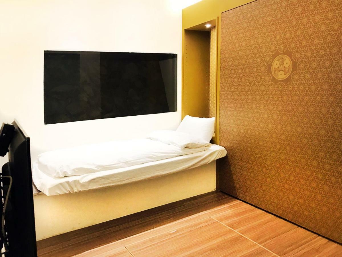 Ching Shang Tien Hua New Taipei City Esterno foto
